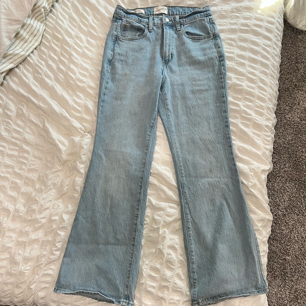 Universal Thread High Rise Flare Jeans - Picture 3 of 8